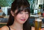 맥주를 부르는 장원영의 미소…‘청량함에 빠져든다’