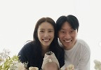 손담비 \'이규혁 가스라이팅\' 가짜뉴스 저격 후…딸 백일잔치 공개