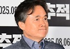  최승호 감독, 굳은 의지로
