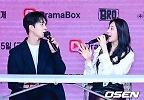 이재환-이채연, 주거니 받거니 