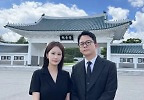 김준호♥김지민 부부 현충원서 포착…두 손 공손히