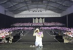 백현 ‘엑소’ 없는 홀로서기 시험대···아시아 투어 첫발