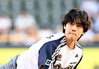  강유석, 제대로 보여준 투구폼