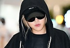 블랙핑크 로제 ‘분홍빛 앵두 입술’