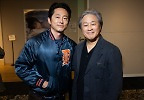 이병헌, 박찬욱 손잡고 美서 특급 만남…\'한국계\' 스티븐 연·존 조와 찰칵 