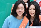 한지민x조혜정, 예쁨 그 자체인 현장 