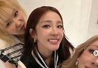 박봄만 없었다…산다라박, 3인 단체샷 올린 후 \