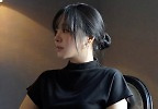 \'예비 아들맘\' 문지인, B컷 맞아?…드레스로 못 가린 \'뚜렷한 D라인\' 