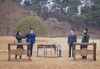 \'21세기 대군부인\' 아이유, 노상현에 총 겨눴다…일촉즉발 