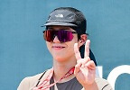 브이 그리는 박보검, \'강릉에서 10km 러닝 완주 성공\' 