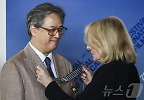 박찬욱 감독, \'佛 최고등급\' 코망되르 수훈