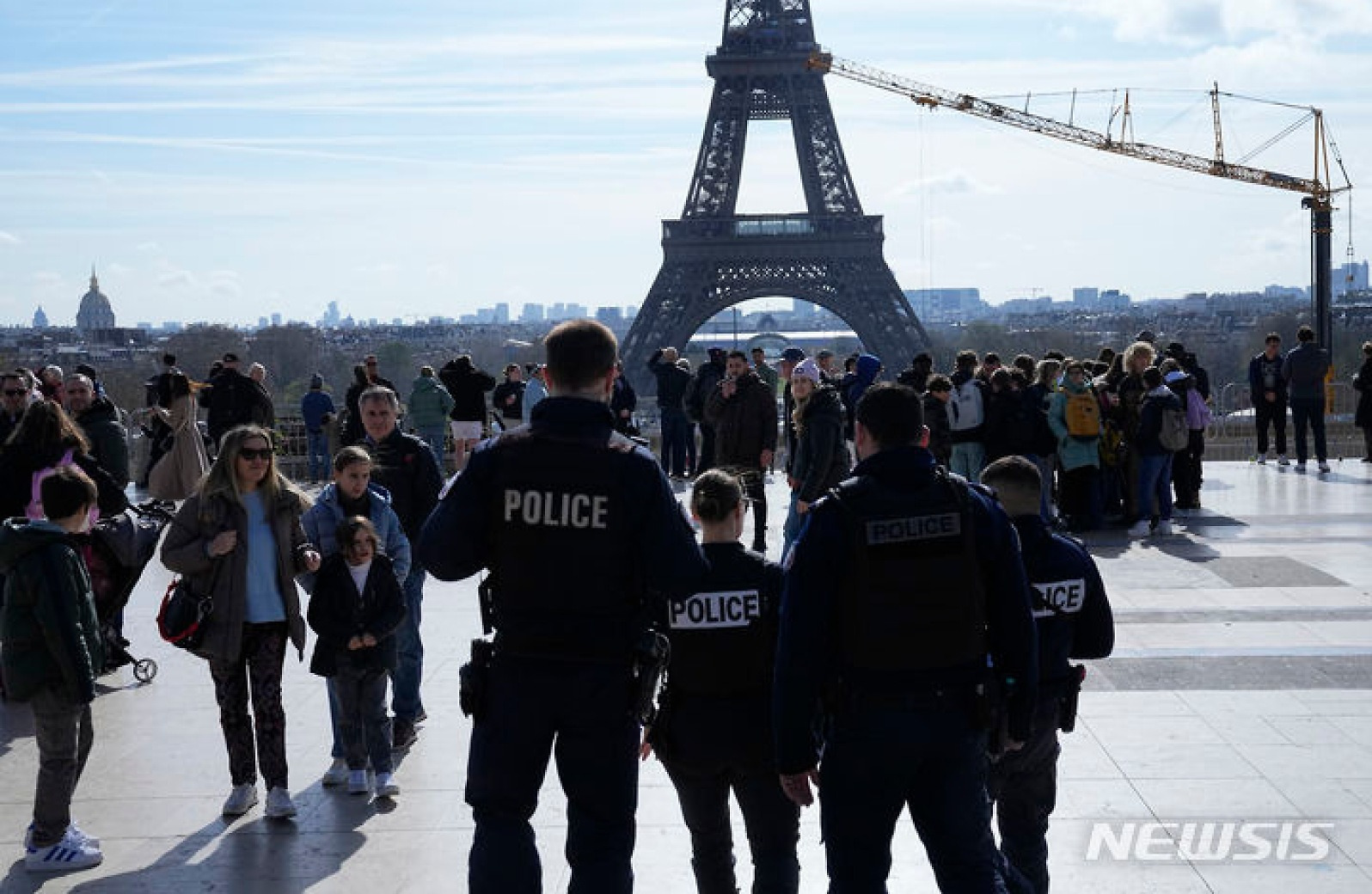 프랑스, 러시아 테러 이후 경계 태세 '최고 수준'으로