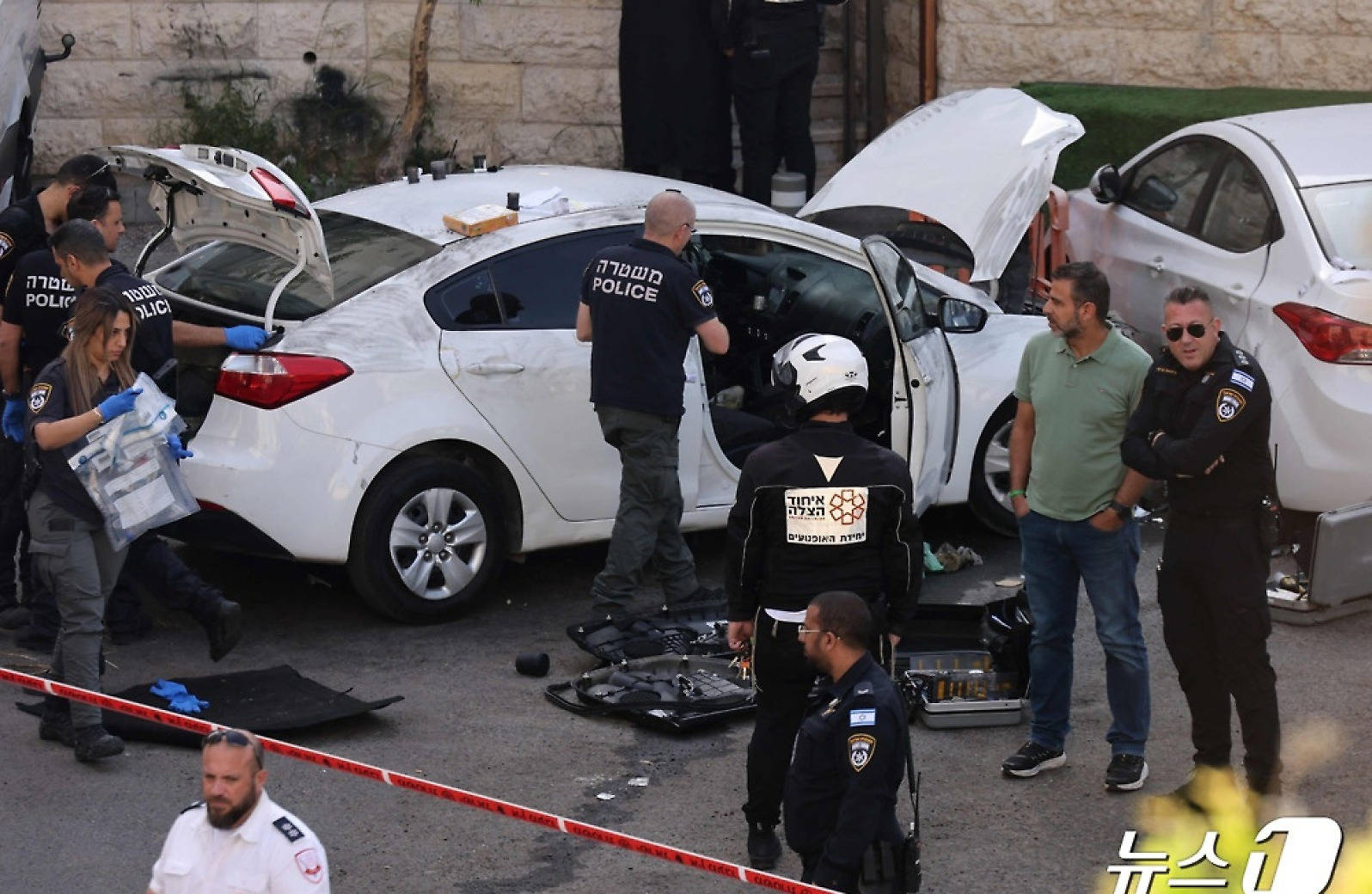 [포토] 예루살렘 자동차 폭주 난동 현장 통제