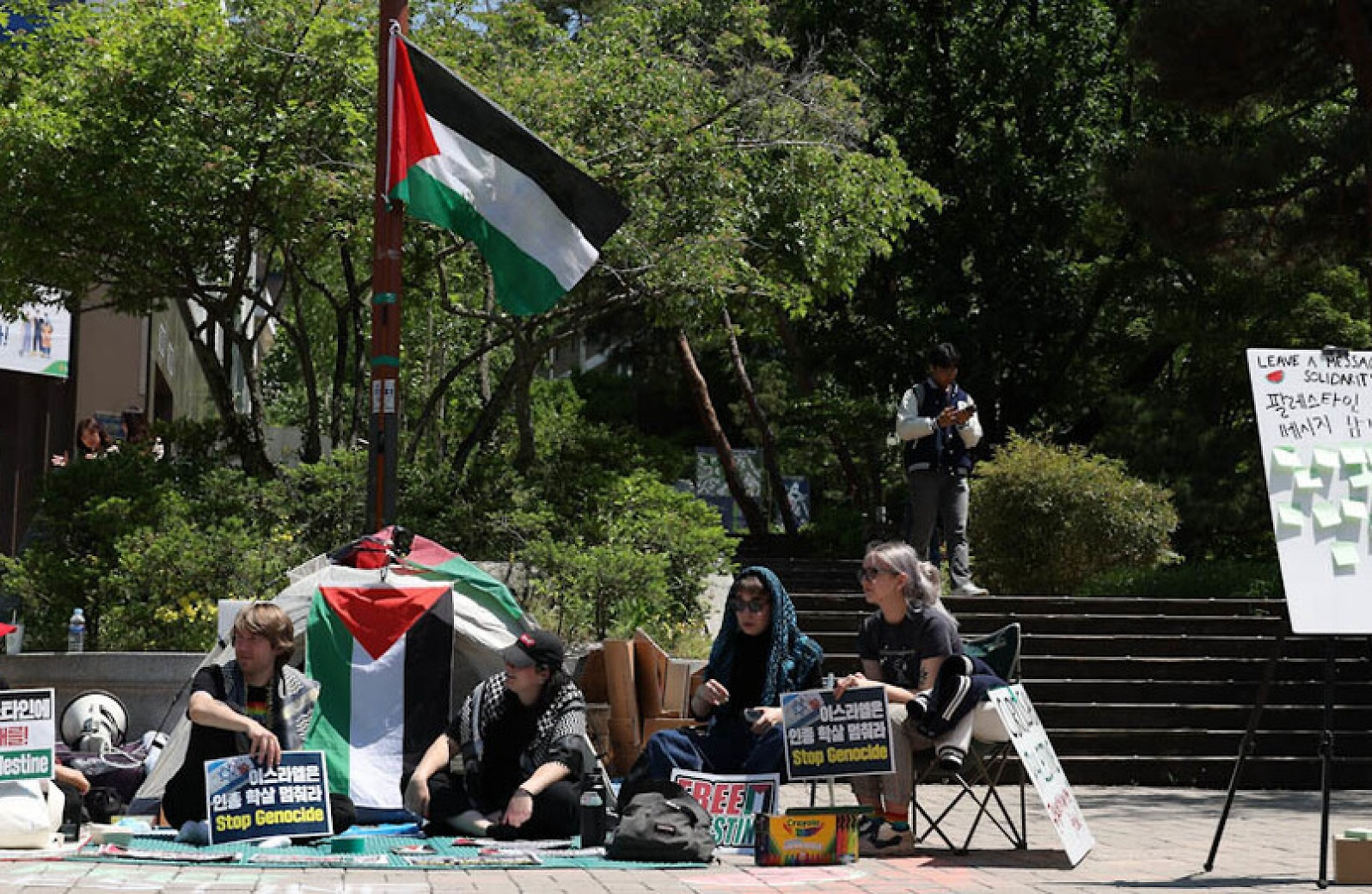 “가자 학살 중단” 한국 대학가 ‘글로벌 반전시위’ 파도 [만리재사진첩]