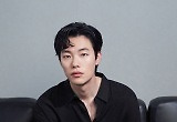 '인간실격' 류준열,"'이런 드라마도 있어야 하지 않나'는 반응 기억 남아"