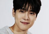  강유석 “‘법쩐’ 출연 후 母 처음으로 ‘자랑스럽다’고”