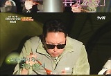 조진웅, 박명훈표 스페인 새해 떡국에 감탄..."여의도 지하에 가게랑 똑같은 맛"
