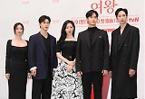 김수현·김지원, “이대로 못 보내”... ‘눈물의 여왕’ 종영 후 더 뜨거워