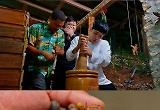 전현무 "패션근육 아니었네"…'카리브밥' 이준, '만능 일꾼' 맹활약