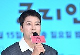 전현무, “‘미우새’와 경쟁은 죽으라는 것…신선함은 강점”