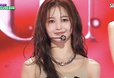 ‘더쇼’ R.E.D 첫선, 강렬했다