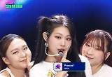 ‘더쇼’ 니나, 순수함과 강렬함 오가는 ‘Freeze!’ 퍼포먼스