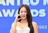 소유, '성형 의혹' 입 열었다…"악플이지만 기분 너무 좋아" 