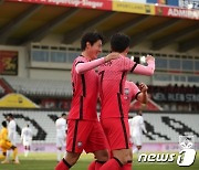 '황의조 결승골' 한국, 카타르 2-1 제압..A매치 통산 500승 달성