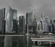 SINGAPORE ECONOMY