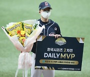 [KS2차전]'KS 최다 경기 첫 홈런' 김재호 "원래 홈런 욕심 없었는데.."