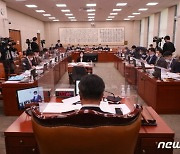 국보법 개정안, 16년 만에 법사위 상정.."찬양·고무죄 삭제"