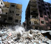 이스라엘, 폭탄 설치 보복으로 시리아 공습..10명 사망