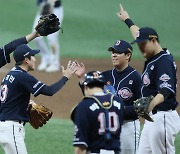 Bears edge past Dinos with 5-4 victory to tie Korean Series at 1-1