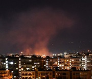 폼페이오 도착하자마자..이스라엘, 시리아 공습 '10명 사망'