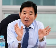 김진표 의원 '안티드론법' 본회의 통과..불법 드론 전파교란으로 막을 수 있어