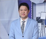 김구라, 또 방송 태도 논란.."가족에겐 안하면서 남한테 지적질?" [종합]