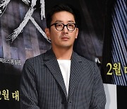 하정우, 카카오M 첫 영화 '야행' 출연 확정 "세부사항 논의 중" [공식]