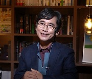 유시민 "소설 광장, '北선 인간개별성 말살' 묘사..김정은 읽어보라"