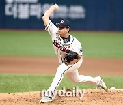 [KS] '강렬한 3K' 김강률 "야구 시작하고 변화구 구사 가장 많이 했다"