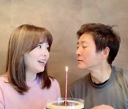 최수종♥︎하희라, 결혼 27주년 맞은 사랑꾼 부부.."눈에서 꿀이 뚝뚝" [★SHOT!]