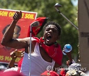 epaselect SOUTH AFRICA EFF PROTEST RACISM