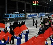 북한 주민들, 수도당원사단 복귀에 열렬한 환영