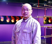 [Herald Interview] Yangachi's odd but beautiful works peek into hyperconnected world