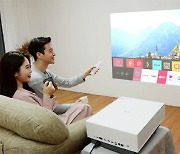 [포토] "집을 영화관으로"..LG 4K 프로젝터 출시