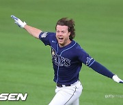 'WS 4차전 끝내기는 2위' MLB.com 선정 2020시즌 최고의 장면은?