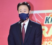 [ST포토] 강을준 감독 '여유로운 지명'