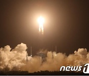 中, '달 샘플 채취 후 복귀 목표' 창어 5호 발사 성공