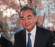 내일 한국 찾는 왕이, 각계 주요 인사 광폭 면담 예상