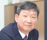 황현식 사장, LG유플러스 신임 CEO 선임..하현회 부회장 용퇴(상보)