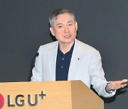 LGU+ 떠나는 하현회.."5G 상용화·유료방송 개편 성과"